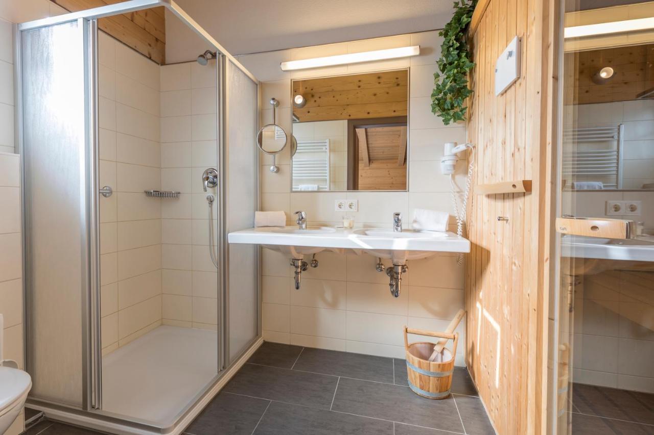 Alpenchalets Flachauer Gutshof Exteriör bild